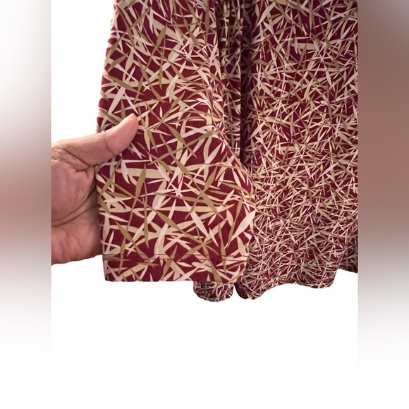 Lane Bryant Women’s Square Neck Top - SIZE LABEL MISSING - 24” PTP - Picture 3 of 7